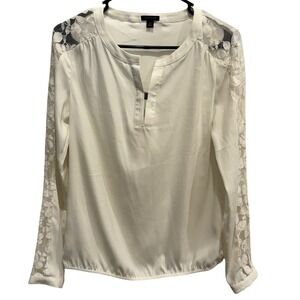 Ann Taylor Long Sleeve Ivory Blouse with Lace Sleeve Detailing, Size XS, EUC